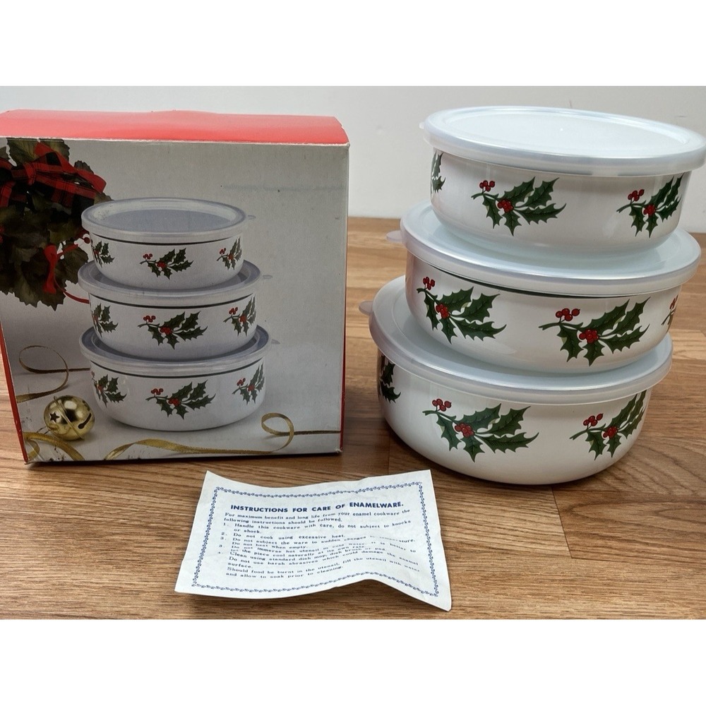 Vintage Set of 3 Porcelain Enamel on Steel Mixing Bowls w/Lids Christmas NEW